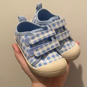 Blue/White checkered toddler shoe